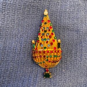 Joseph Warner Vintage Christmas Tree Gold and Multicolor rhinestones Brooch